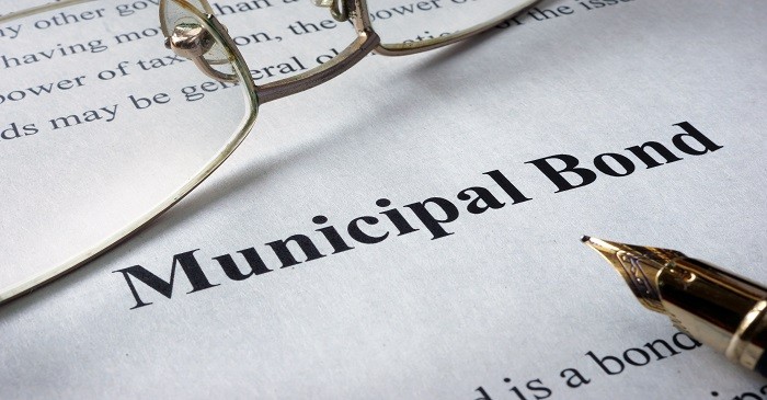 Benefits and risks of investment in municipal bonds