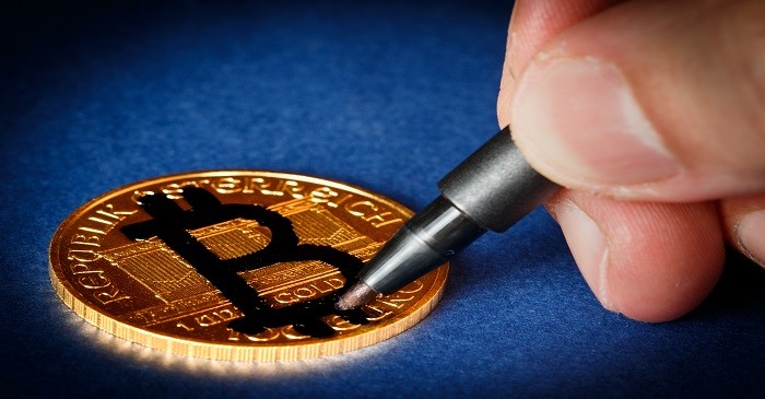 Gold vs. Bitcoin