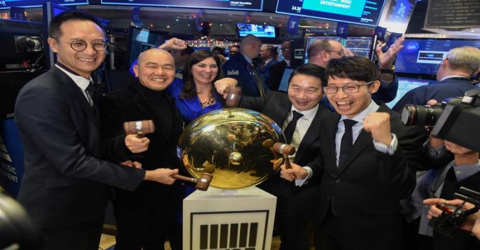 Cussion Kar Shun Pang, CEO of Tencent Music Entertainment with the company's leadership team