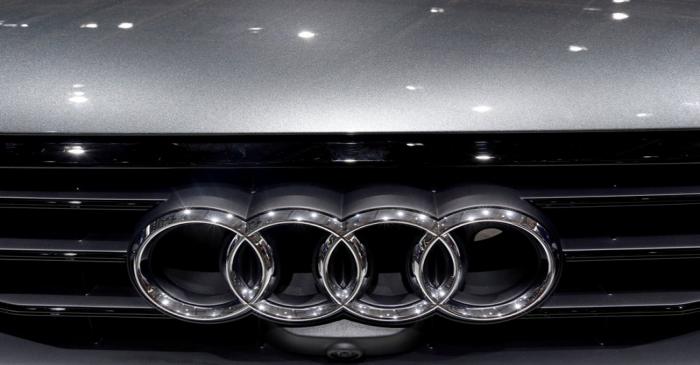 FILE PHOTO: Paris Auto Show