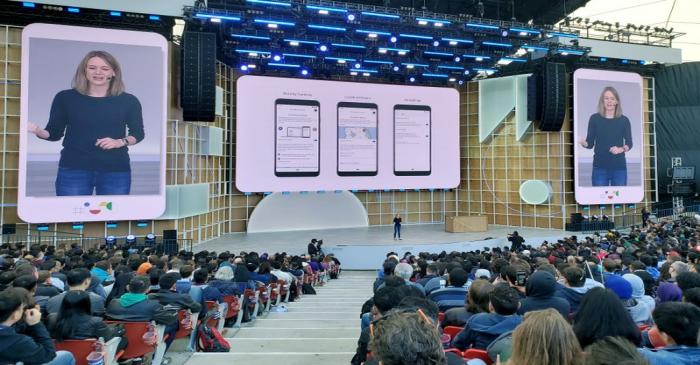 Stephanie Cuthbertson discusses the mobile operating system during the Google I/O developers