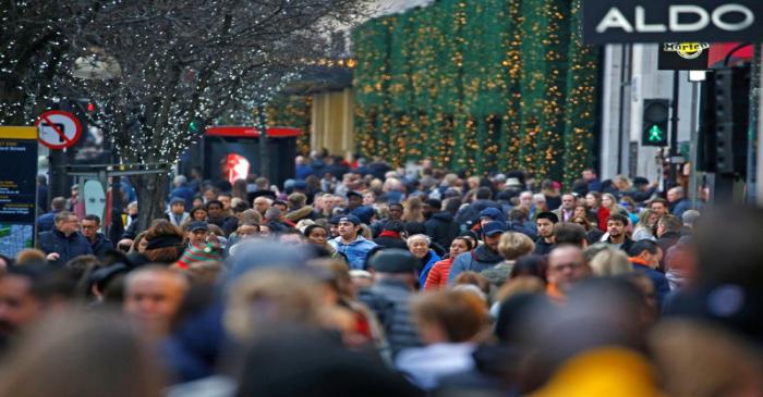 People shopping on Oxford Street in central London