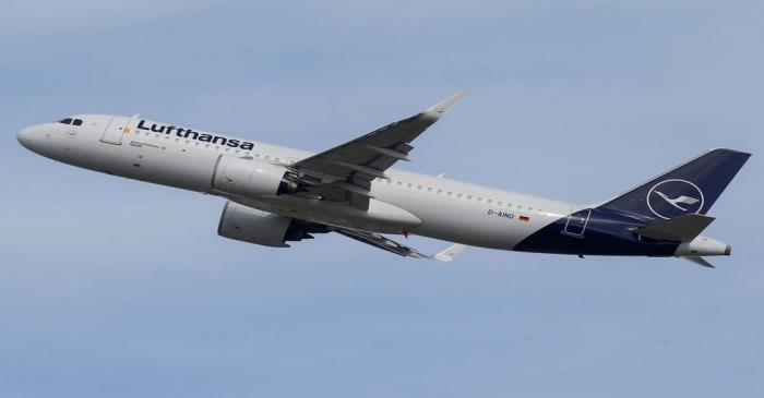 FILE PHOTO: A Lufthansa Airbus A320 takes off at the aircraft builder's headquarters in