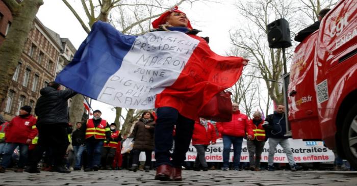 FILE PHOTO:  France faces its forty-first consecutive day of strikes