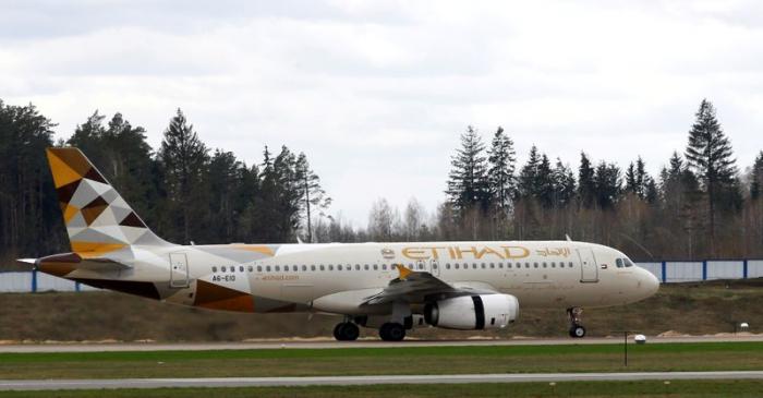 FILE PHOTO: An Etihad Airways Airbus A320-200 at the National Airport Minsk, Belarus