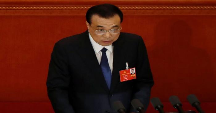 Chinese Premier Li Keqiang delivers a speech at the opening session of NPC in Beijing