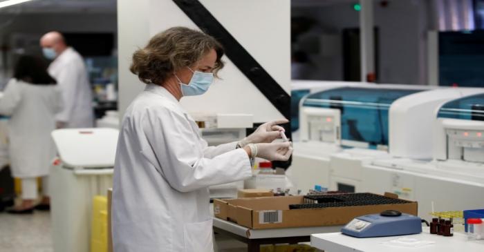 FILE PHOTO: Outbreak of the coronavirus disease (COVID-19) in Paris