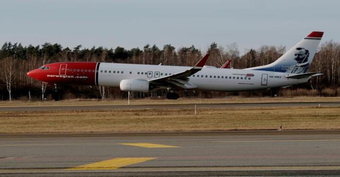 FILE PHOTO: Norwegian Air Sweden Boeing 737-800 plane SE-RRY lands in Riga International