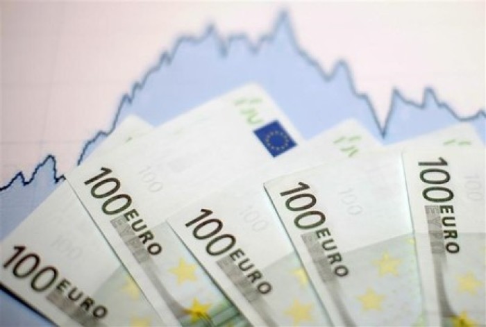 Stocks stutter, dollar firmer as spotlight turns to Fed chief -November 08, 2023 at 05:45 am EST