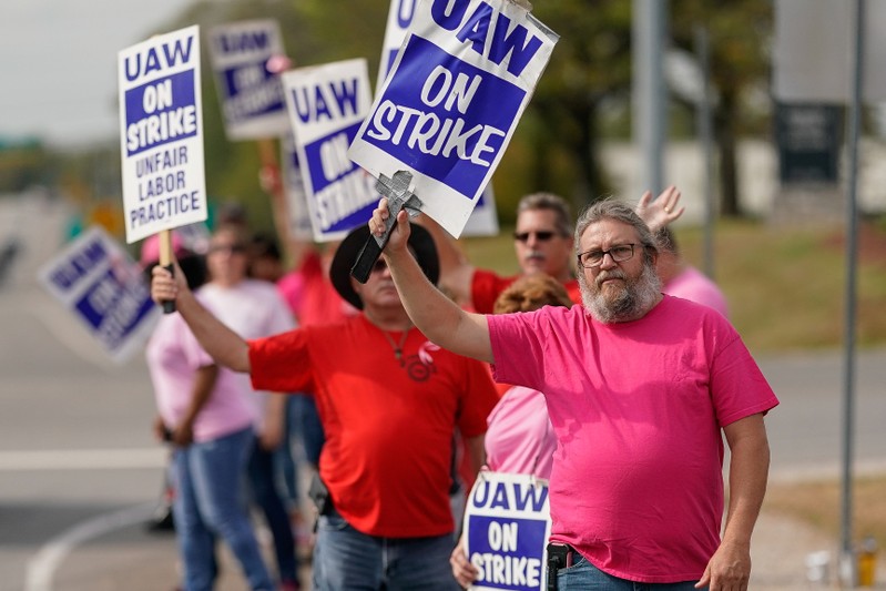 UAW workers strike at the Bowling Green facility