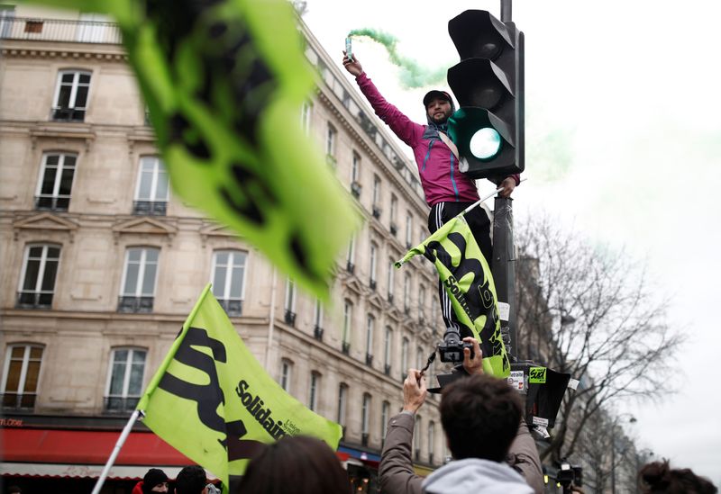 France faces its thirty-sixth consecutive day of strikes