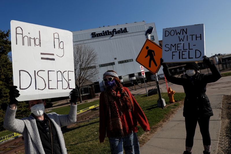 FILE PHOTO: Outbreak of the coronavirus disease (COVID-19) in Sioux Falls, South Dakota
